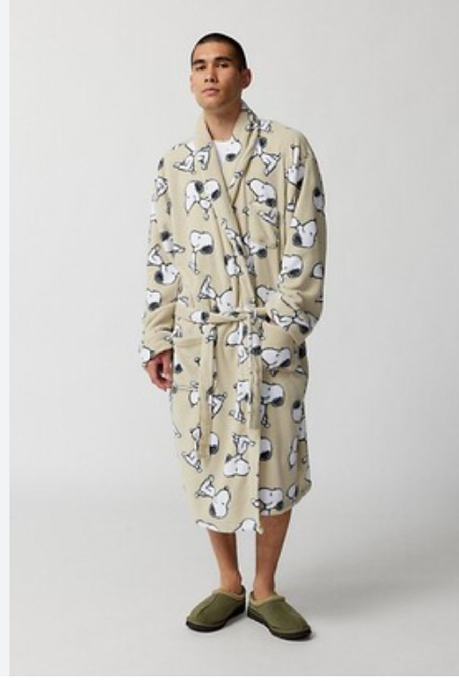 Urban Outfitters Peanuts Snoopy Pattern Robe One Size